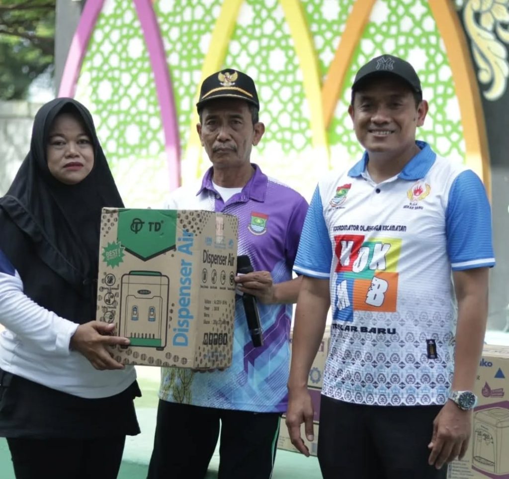 Camat Mekarbaru