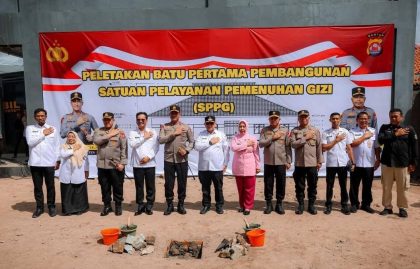 Dukung Program MBG, Pj Gubernur Banten Resmikan Pembangunan SPPG di Serang