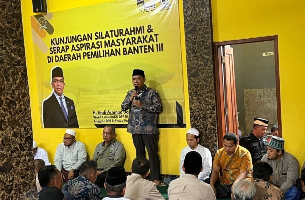 Andi Ahmad Dara Berikan bantuan untuk Masjid dan Majelis Taklim di Rajeg