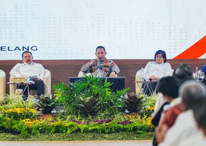 Kapolri Bagikan Strategi Hukum dan Keamanan dalam Retreat Kepala Daerah 2025