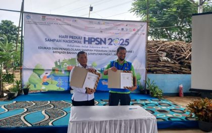 DLHK dan PLTU Banten 3 Lontar Bersinergi Kurangi Sampah di Sungai Cisadane