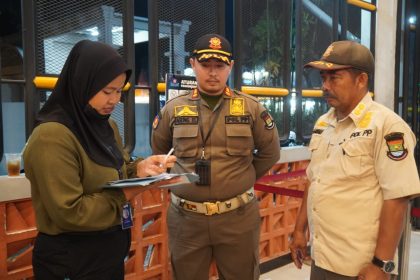 Satpol PP Kabupaten Tangerang Sosialisasikan Aturan Jam Operasional Usaha Selama Ramadan 2025