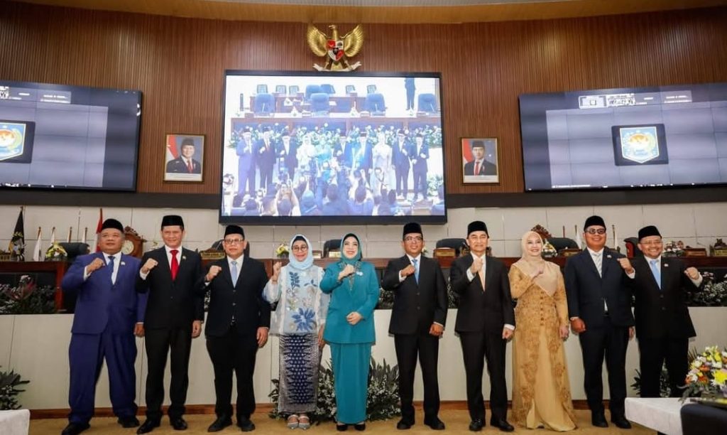 Gubernur Banten Andra Soni Dilantik, Janji Wujudkan Pembangunan Adil dan Merata