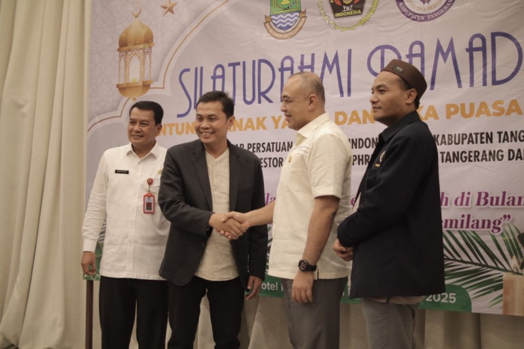 Bupati Tangerang dan Insan Pers Bersatu dalam Momen Berbagi Ramadan