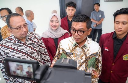 Pemprov Banten Hadirkan Sekolah Gratis dan Infrastruktur Desa untuk Masyarakat