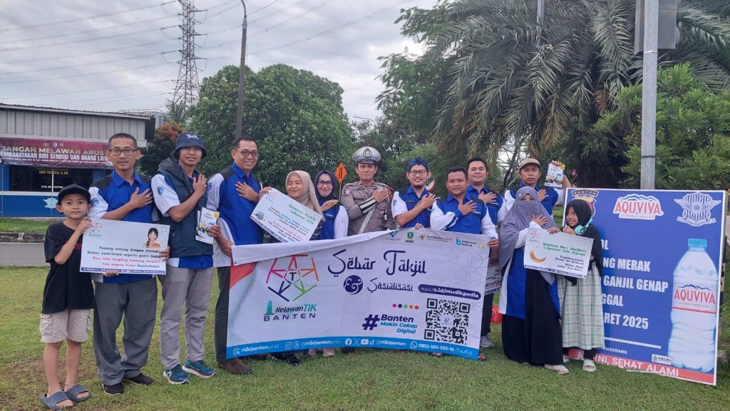 Relawan TIK Banten Kampanyekan Keselamatan Berkendara dan Sosialisasikan MudikPedia