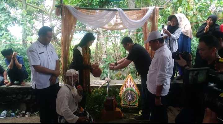 Miss Indonesia 2024 Wujudkan Program Air Bersih dan Sanitasi Layak di Kabupaten Serang