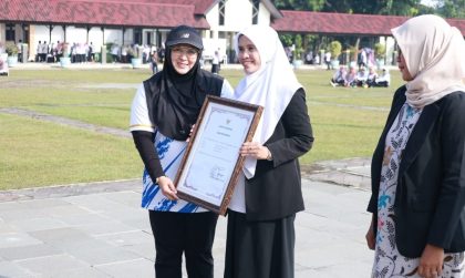 Pemkab Tangerang Rayakan Hardiknas 2025 dengan Senam Massal dan Penghargaan Inspiratif