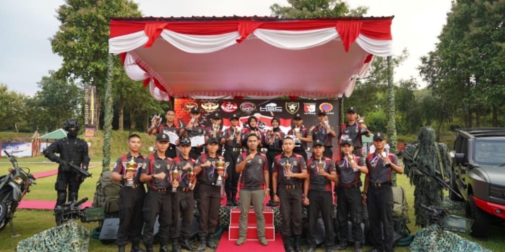 Angki Yuansa Juara 1 di Kejuaraan Menembak Danjen Kopassus Cup 2025, Brimob Polda Jateng Banggakan