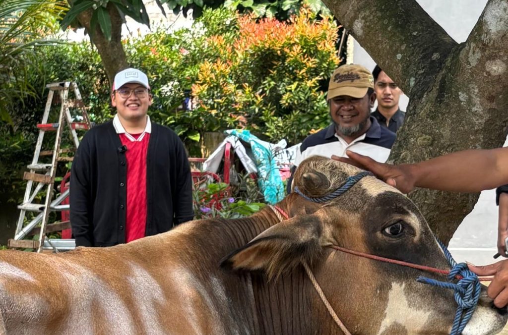 Kurban Idul Adha 2025, Abraham Garuda Laksono Tegaskan Nilai Gotong Royong dan Persatuan