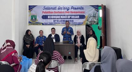 Pelatihan Tata Rias Dasar Digelar untuk Tekan Pengangguran Perempuan di Banten
